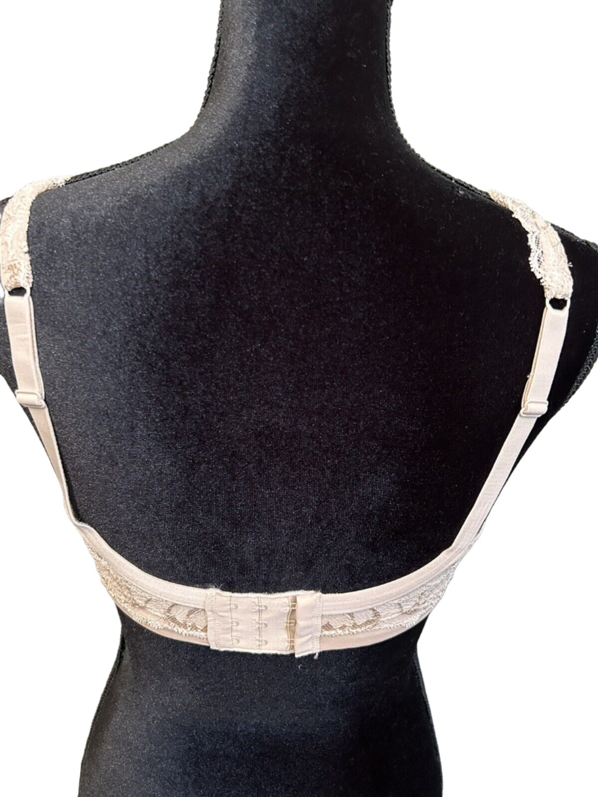 New Bali Lace Desire Underwire Bra Champagne Nude