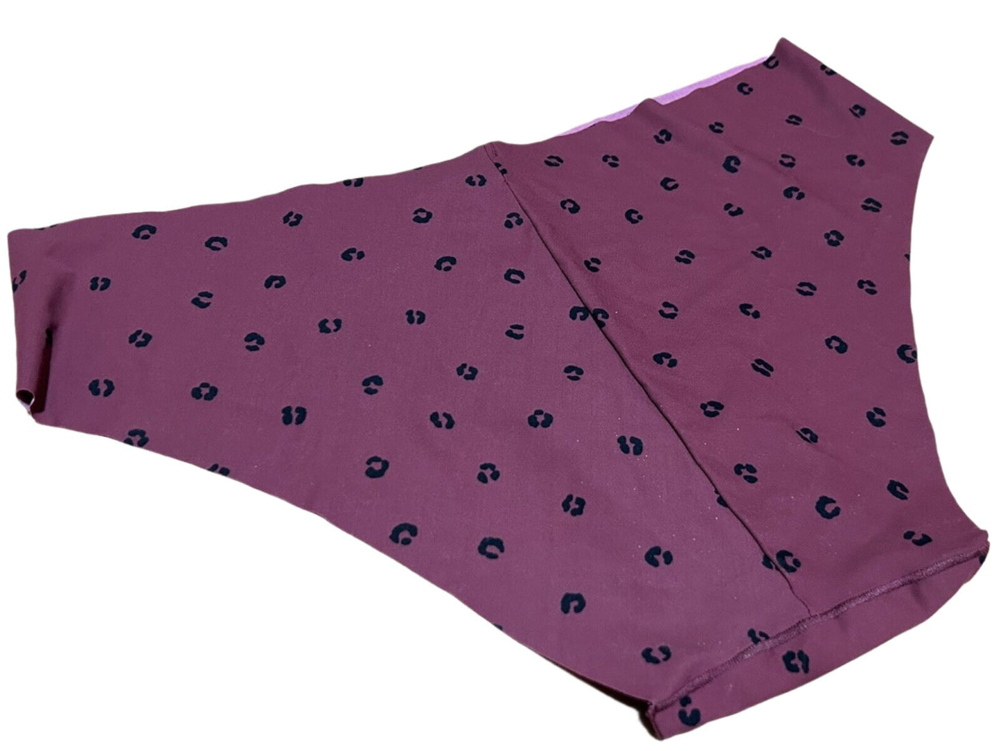 Jenni Women’s No Line No Show Hipsters Panties Underwear Simple Leo