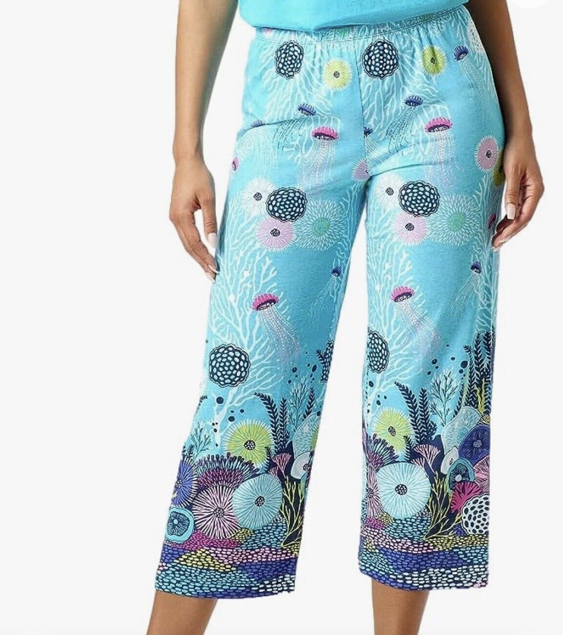 HUE Women’s Printed Knit Capri Pajama Sleep Pants