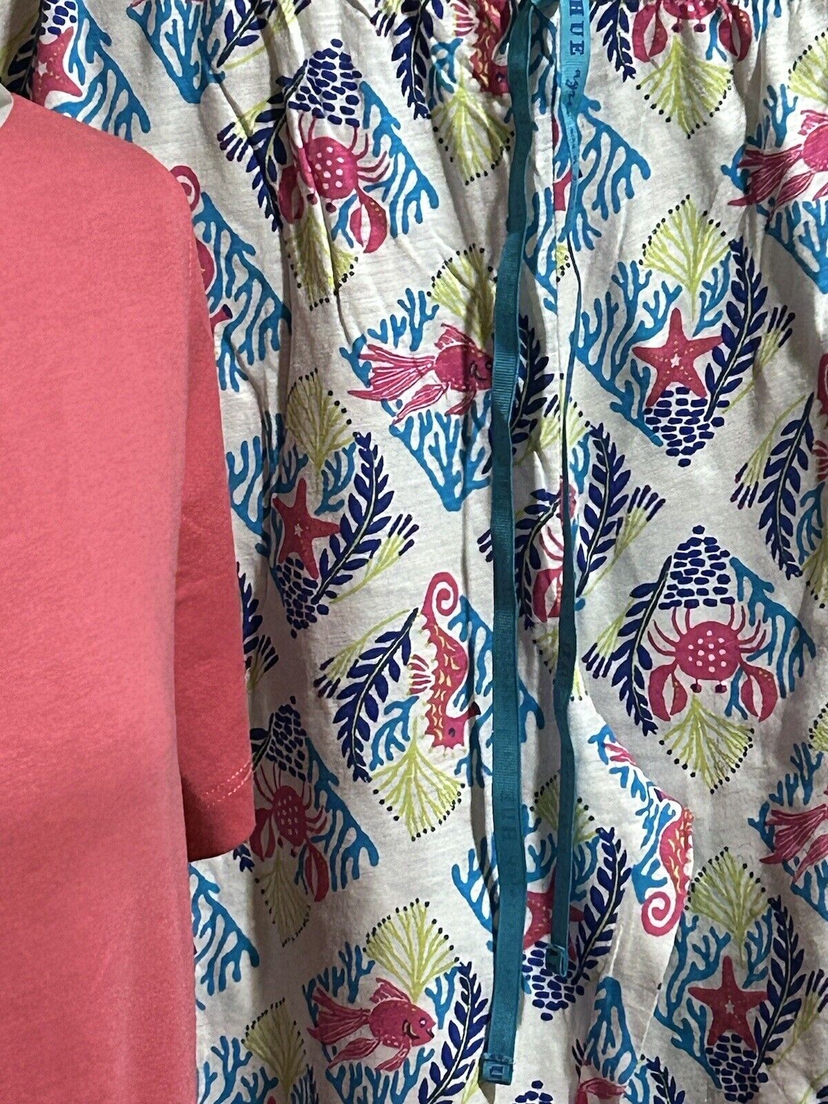 Hue Women’s Matching Two Piece Capri Pajama Lounge Set