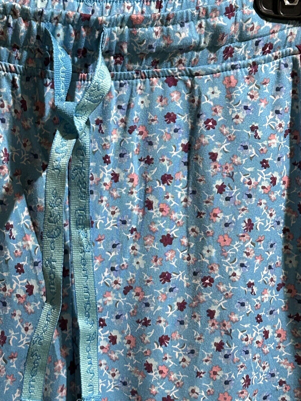 HUE women’s Printed Knit Capri Pajama Sleep Pants Blue
