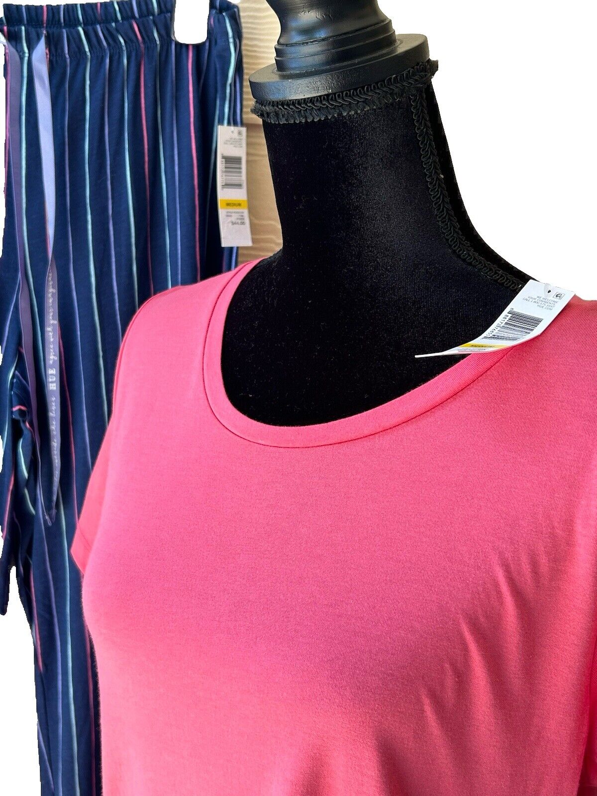 Hue Women’s 2 Piece Striped Pajama Set