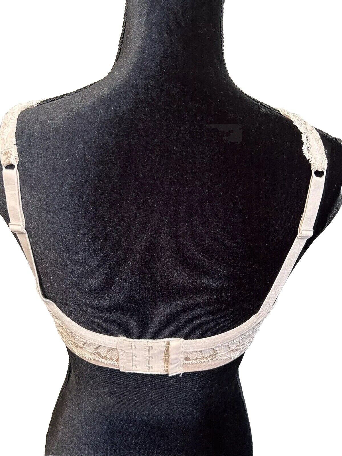 Bali Lace Desire Underwire Bra Champagne Nude