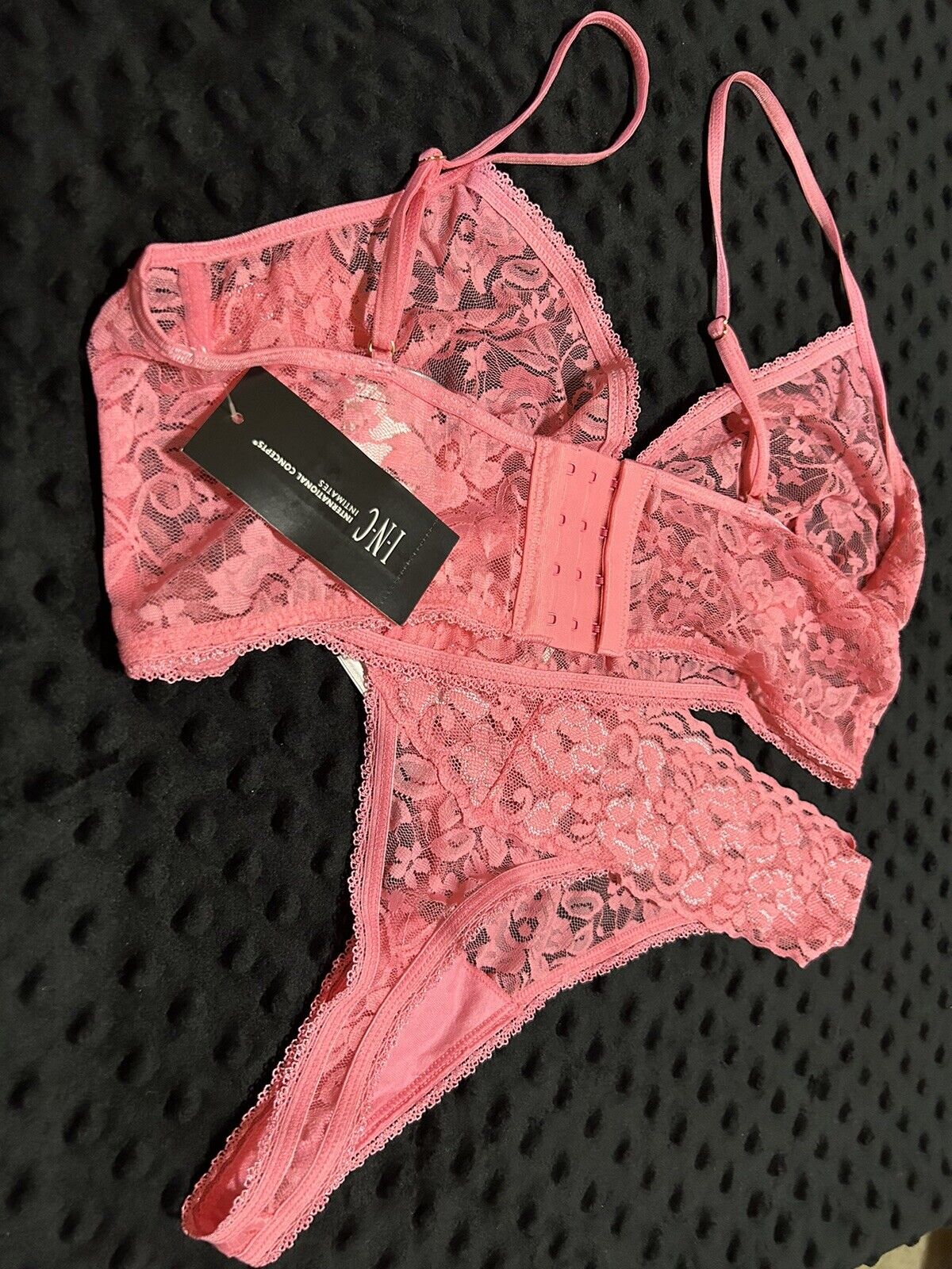 INC International concepts Women’s 2 Piece Lace Thong & Wireless Bralette Set Pink Gemstone