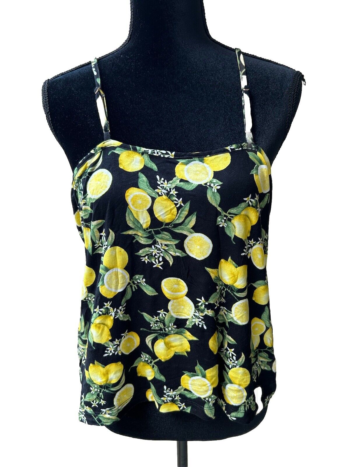 NWT INC Women’s Lemons Theme Camisole