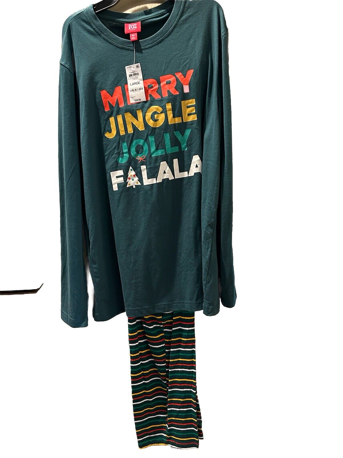 Family PJs 2-Piece Christmas Graphic Top & Bottoms Men's Pajama Set Large Green